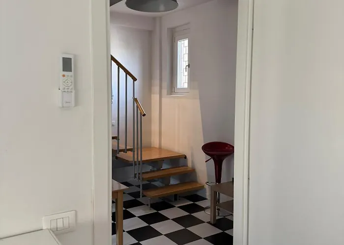 Luxury Ofelia Florence